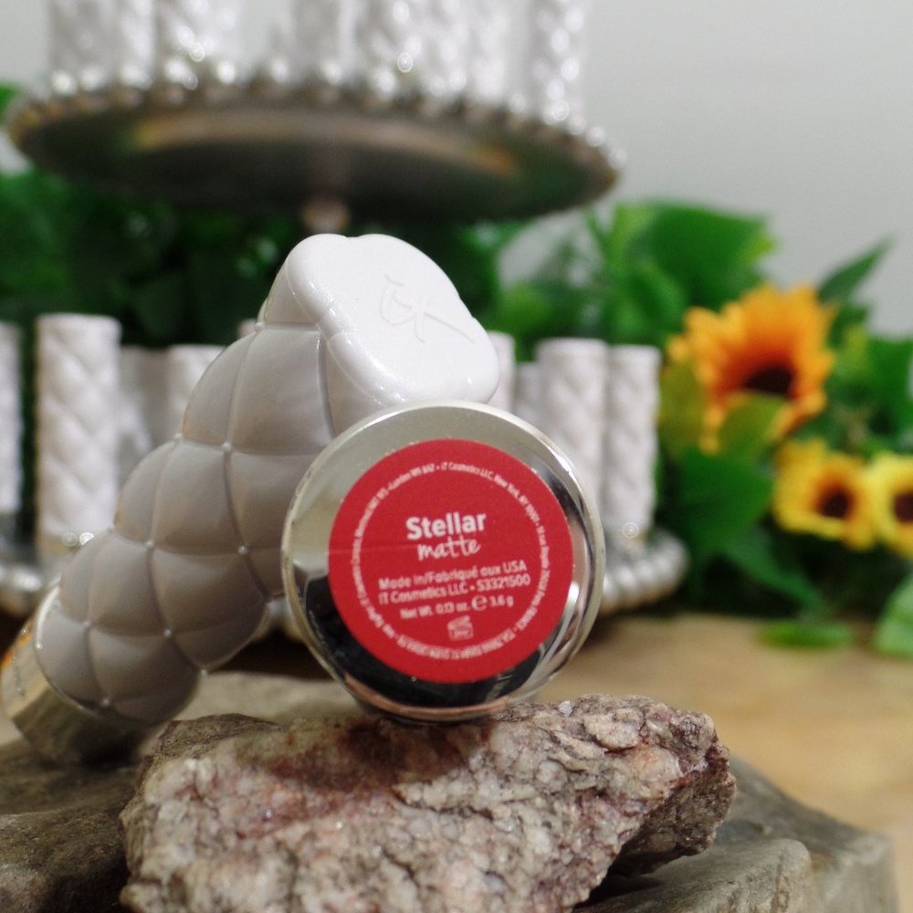 Stellar (matte) - Pillow Lips Lipstick - It Cosmetics